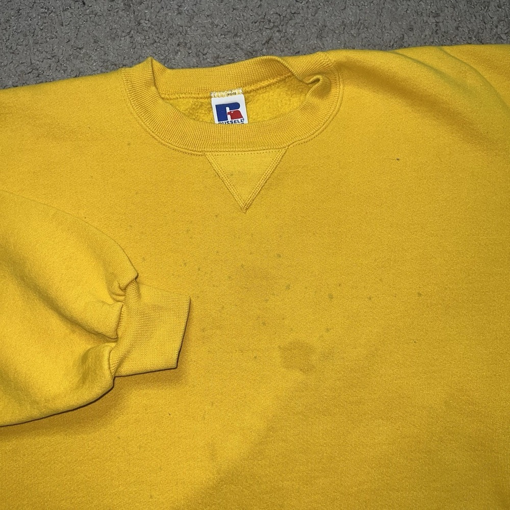 Vintage 90s Russell Athletic Blank Sweatshirt Mens‎ Large Yellow Crewneck USA